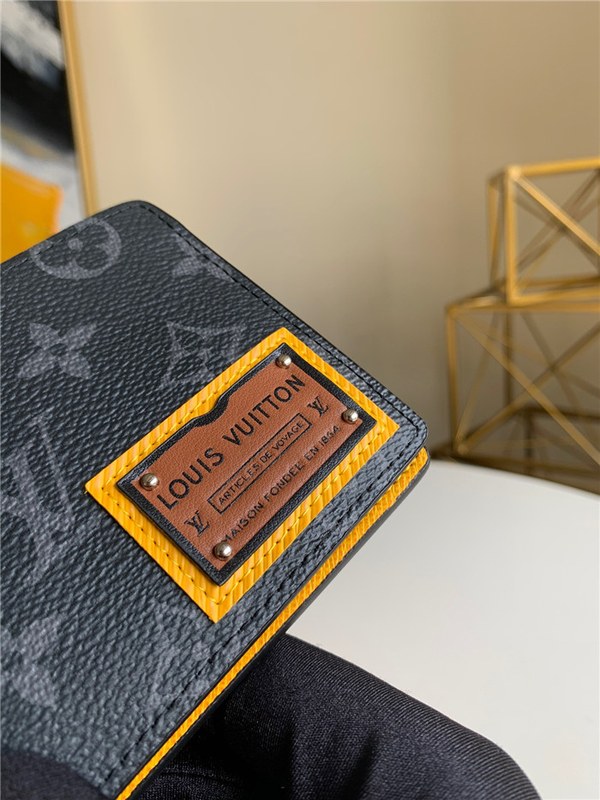 루이비통 멀티플 반지갑  M69253 2020/신상