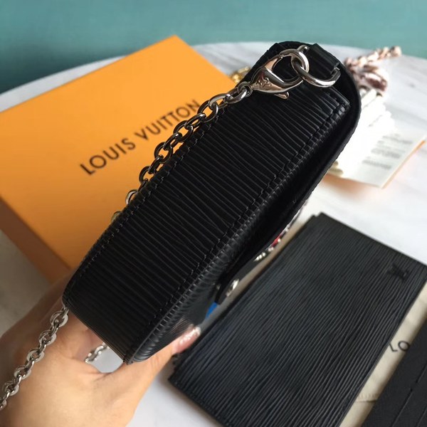 루이비통 포쉐트 펠리시 지갑봄신상 M63726