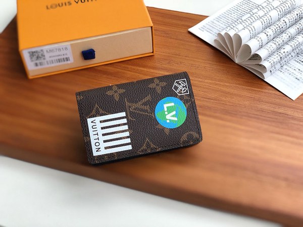루이비통 카드지갑 M67817 봄신상