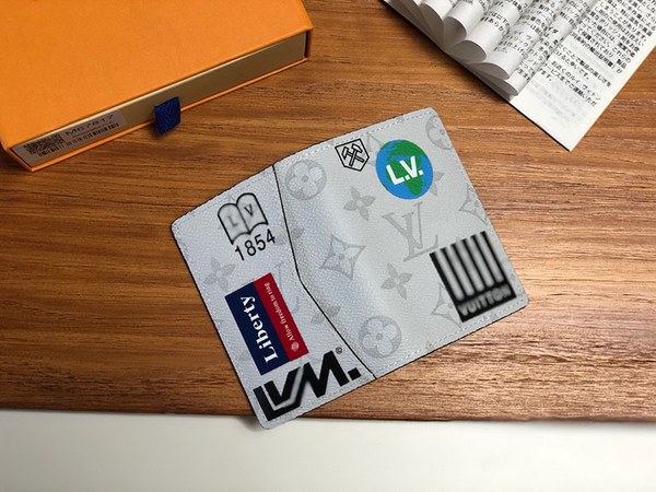 루이비통 카드지갑 M67817 봄신상