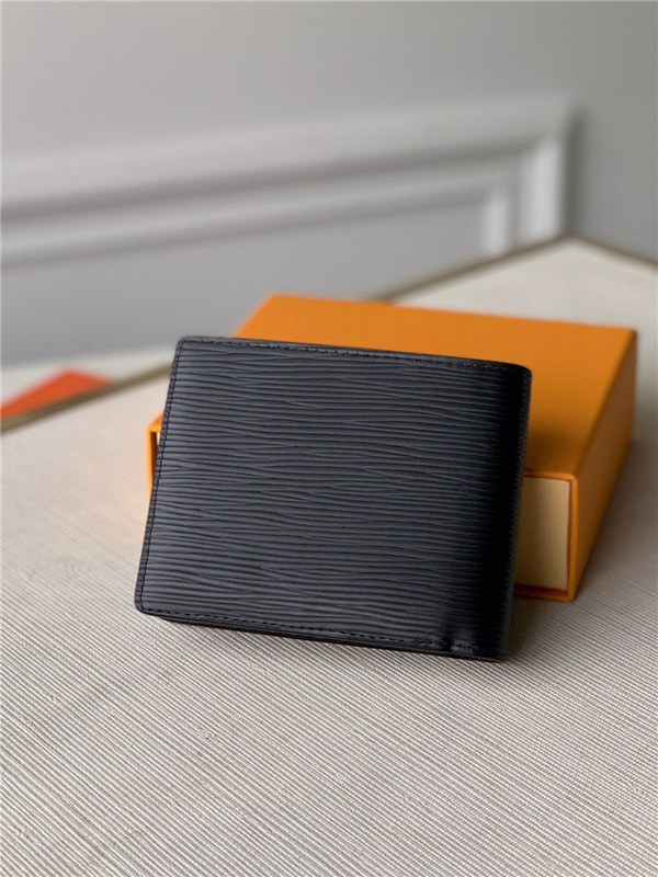 Louis Vuitton 루이비통 에삐 멀티플 월릿 M69539