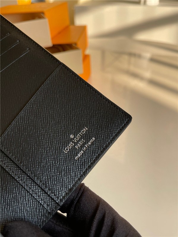 Louis Vuitton  루이비통 브라짜 장지갑 M66540