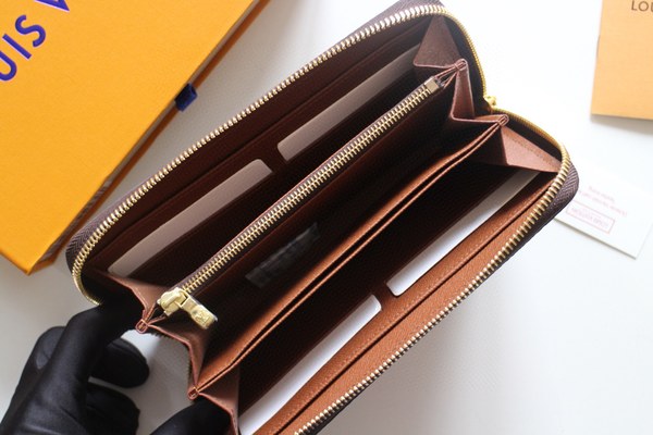 Louis Vuitton 루이비통 모노그램,다미에,흑다미에 지피월릿