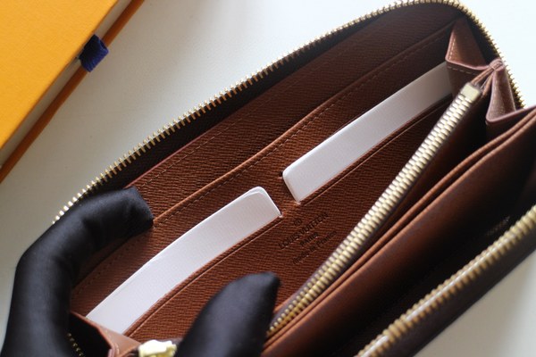 Louis Vuitton 루이비통 모노그램,다미에,흑다미에 지피월릿