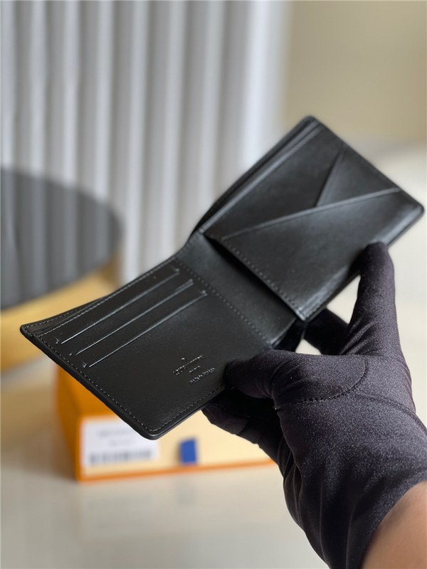 Louis Vuitton 루이비통 멀티플 월릿 M69829 2021/신상