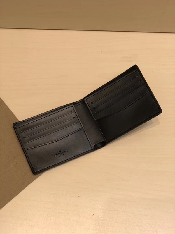 루이비통 2020 남여공용 레더 반지갑,LOUW0393,Size(11cm),블랙