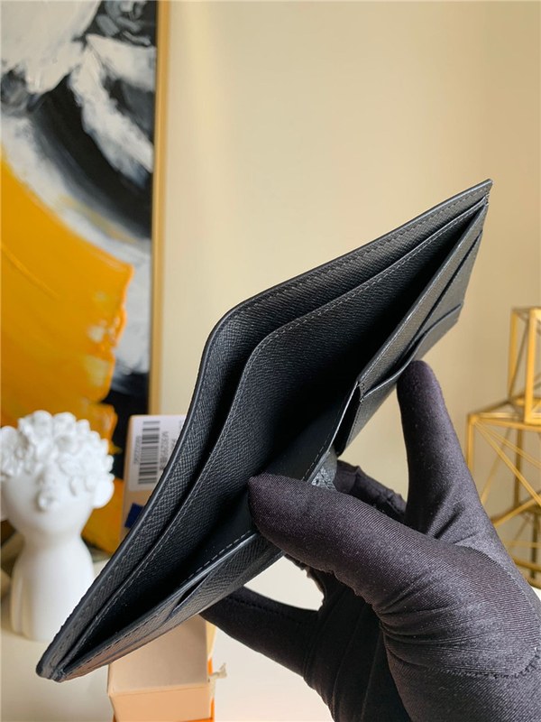 21위 Louis Vuitton  루이비통 멀티플 반지갑 M30295 2020/신상