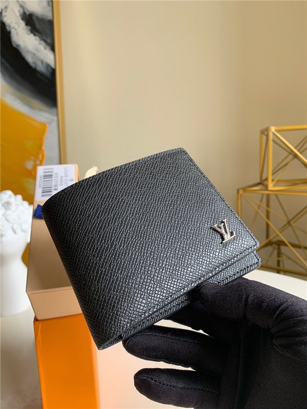 21위 Louis Vuitton  루이비통 멀티플 반지갑 M30295 2020/신상