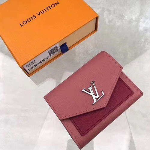 Louis Vuitton 루이비통 신상 M62948