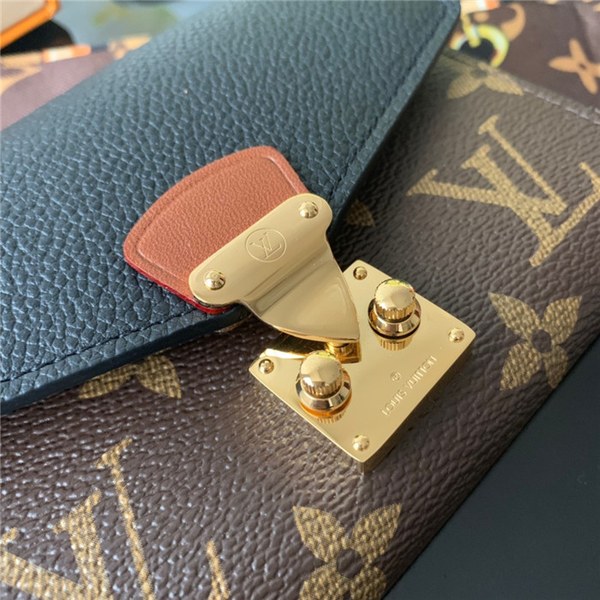 루이비통 팔레스 컴펙트 반지갑 M67479