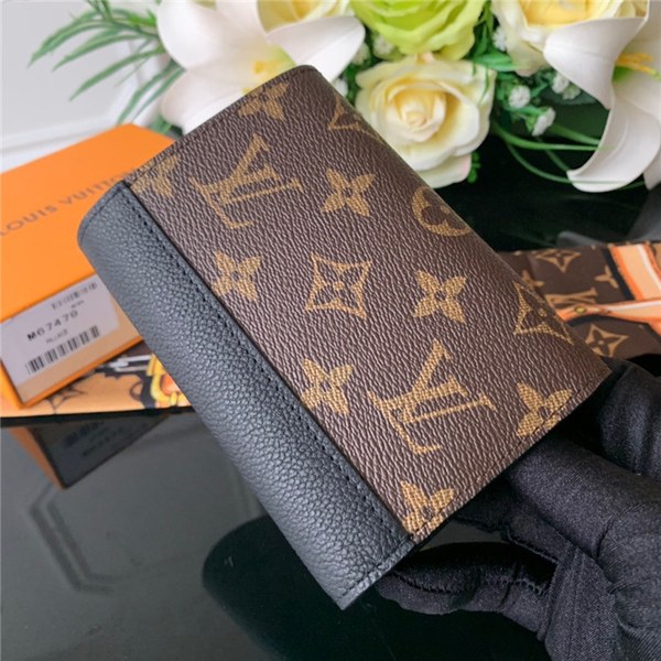 루이비통 팔레스 컴펙트 반지갑 M67479