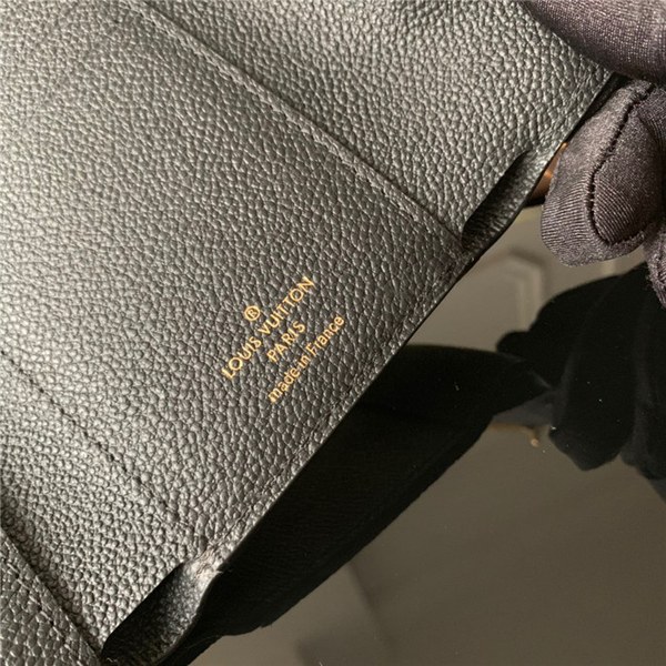 루이비통 팔레스 컴펙트 반지갑 M67479