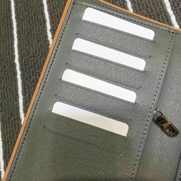 12위 Louis Vuitton 루이비통 장지갑 M63236