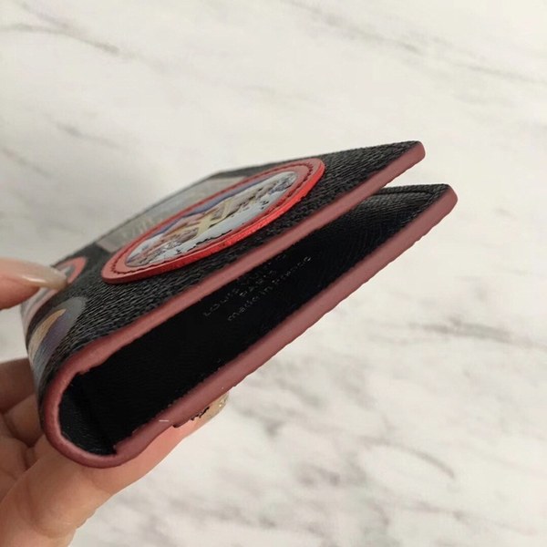 루이비통 카드지갑 811