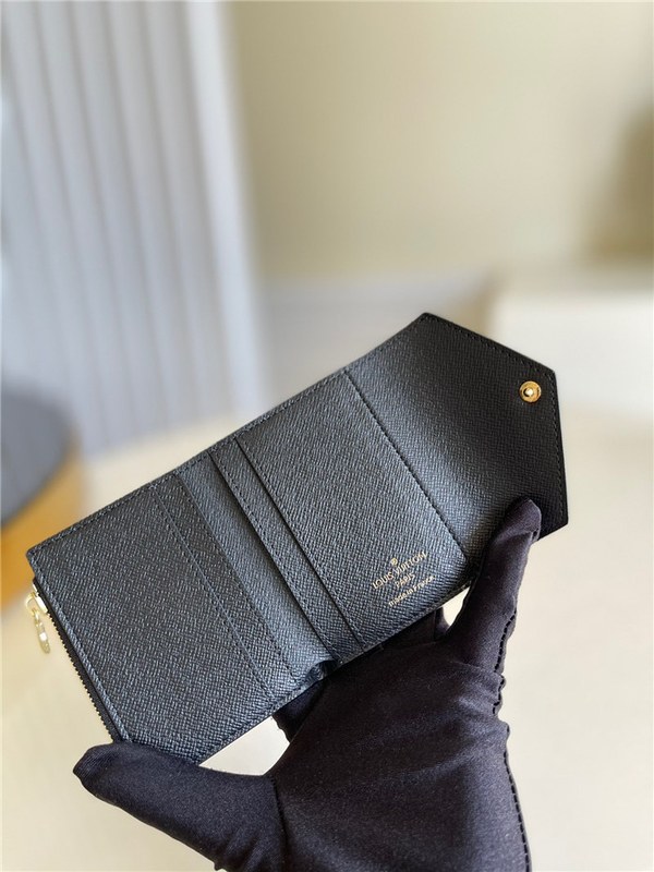 LOUIS VUITTON 루이비통 조에 월릿 M80725