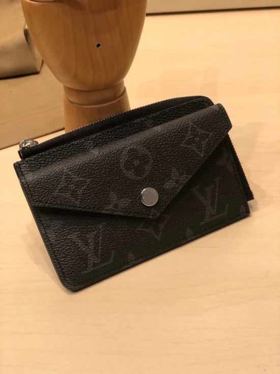 Louis Vuitton 2020 Coin Purse / Card Purse , M60167