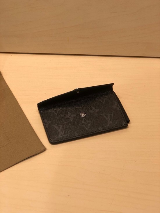Louis Vuitton 2020 Coin Purse / Card Purse , M60167