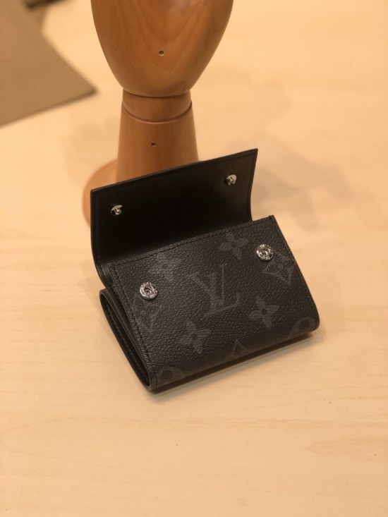 루이비통 2020 남여공용 디스커버리 컴팩트 월릿 ,LOUW0472, Size(9.7cm),블랙실버