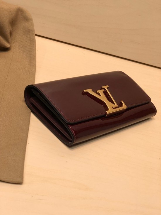 Louis Vuitton 2020 Ladies Leather Wallet ,M64550