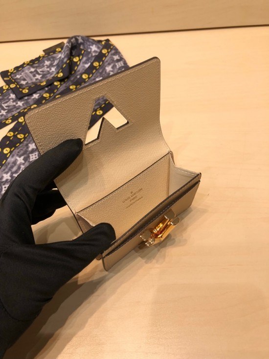 루이비통 2020 트위스트 카드지갑, LOUW0464, Size(10cm),베이지