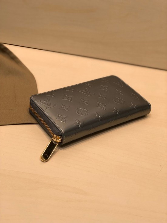 Louis Vuitton 2020 Womens Zippy Wallet ,M60017
