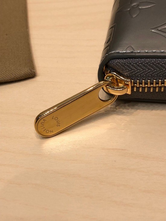 Louis Vuitton 2020 Womens Zippy Wallet ,M60017