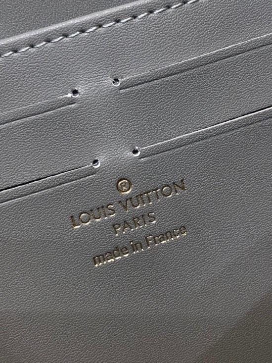 Louis Vuitton 2020 Womens Zippy Wallet ,M60017