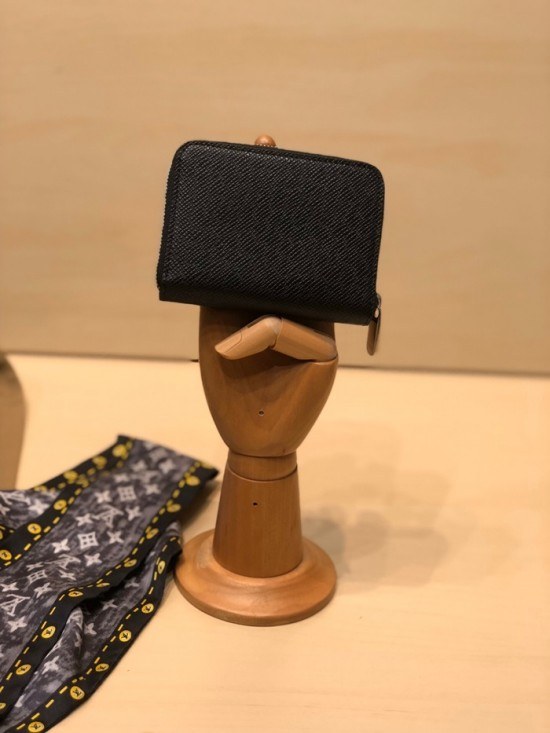 Louis Vuitton 2020 Womens Zippy Coin Wallet ,M60067