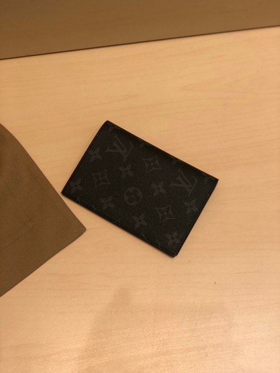 루이비통 2020 남여공용 여권지갑  LOUW0446,Size(14cm),블랙