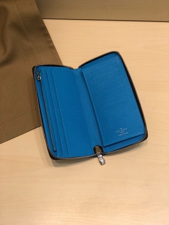 Louis Vuitton 2020 Mm / Wm Zippy Wallet ,M63095