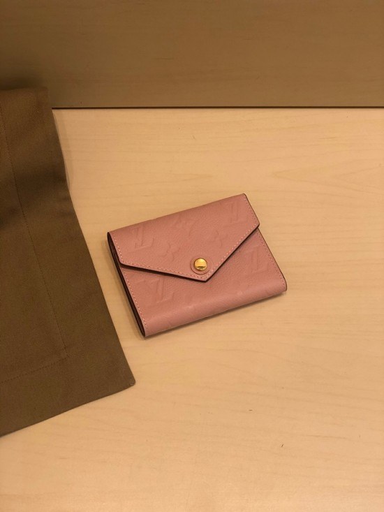 Louis Vuitton 2020 Womens Leather Wallet ,M64577