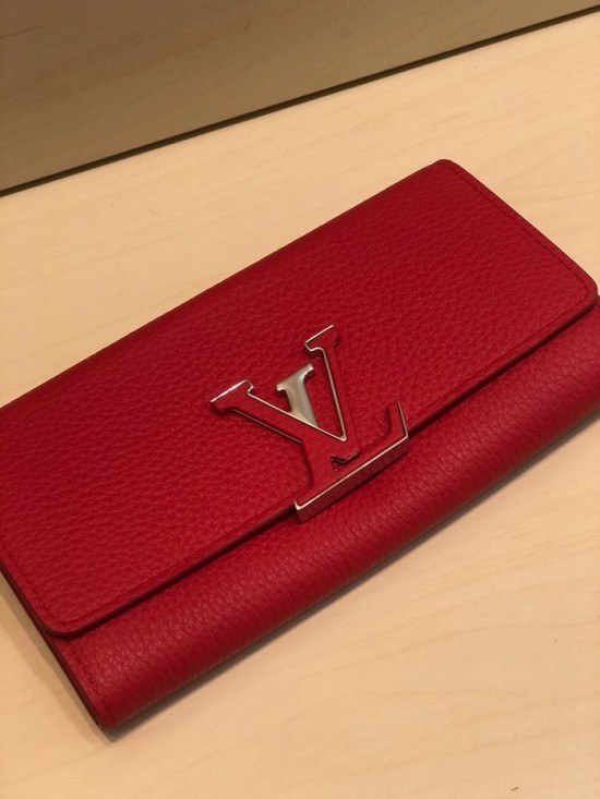 Louis Vuitton 2020 Capucines Womens Leather Wallet ,M61249
