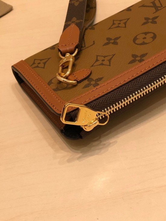 루이비통 2020 여성용 장지갑, LOUW0427, Size(19.5cm),브라운