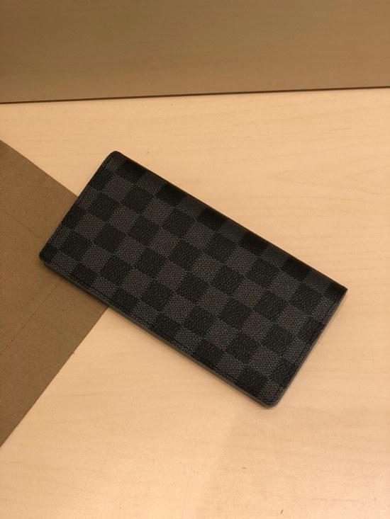 루이비통 2020 남성용 장지갑 ,LOUW0425,Size(19cm),블랙