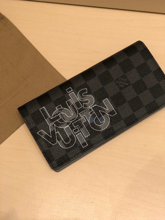 루이비통 2020 남성용 장지갑 ,LOUW0425,Size(19cm),블랙