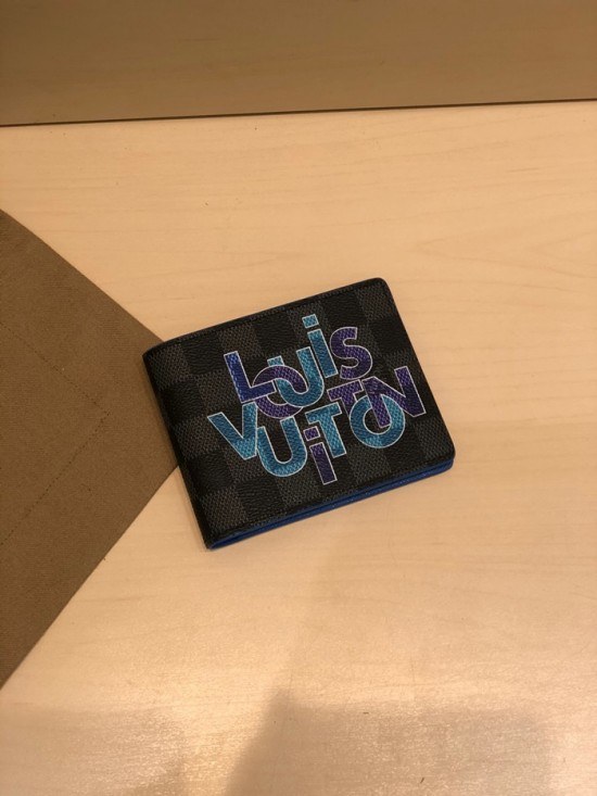 루이비통 2020 남성용 반지갑 ,LOUW0422,Size(11.5cm),블랙