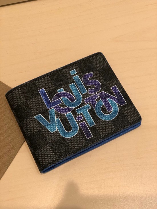 루이비통 2020 남성용 반지갑 ,LOUW0422,Size(11.5cm),블랙
