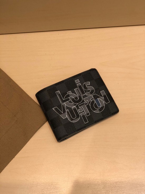 루이비통 2020 남성용 반지갑 ,LOUW0421,Size(11.5cm),블랙