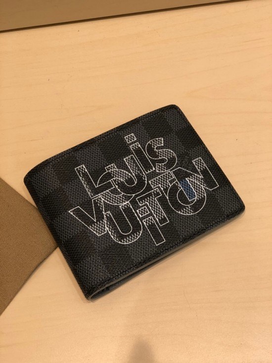 루이비통 2020 남성용 반지갑 ,LOUW0421,Size(11.5cm),블랙