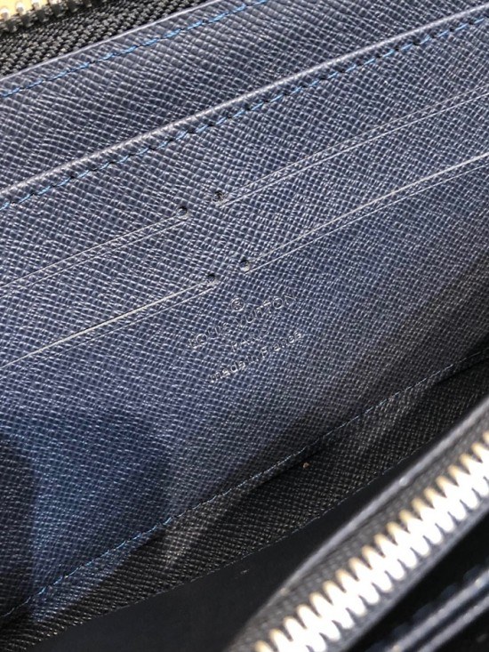 Louis Vuitton 2020 Womens Escale Zippy Wallet ,M69110