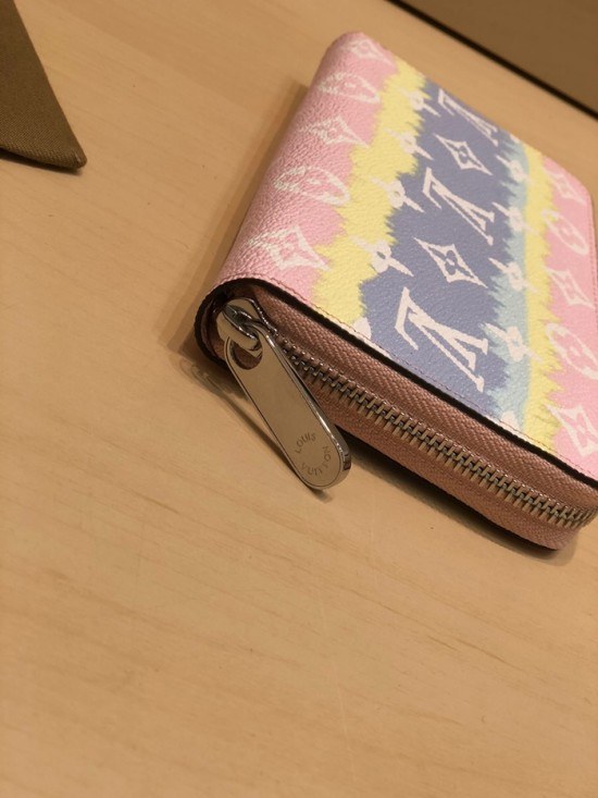 Louis Vuitton 2020 Womens Escale Zippy Wallet ,M69110