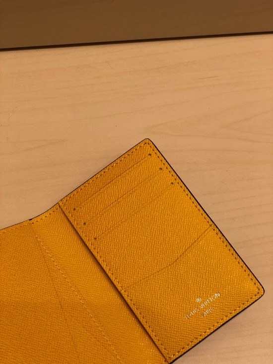 루이비통 2020 남성용 카드퍼스 ,LOUW0414,Size(11cm),블랙