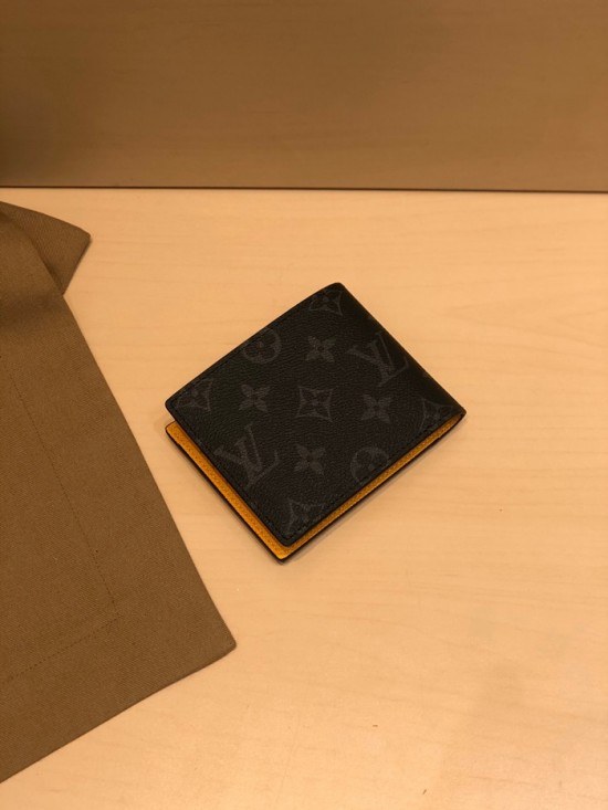 루이비통 2020 남성용 반지갑,LOUW0413,Size(12cm),블랙