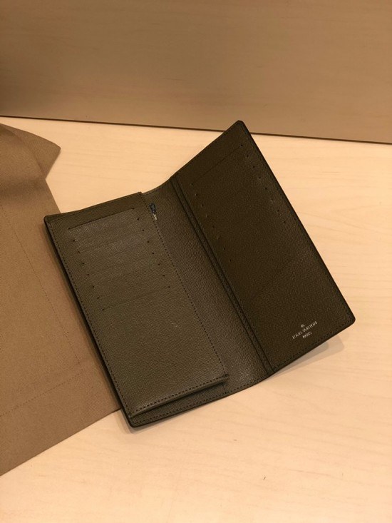 루이비통 2020 남성용 장지갑,LOUW0412,Size(19cm),블랙