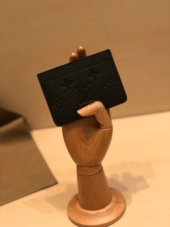 Louis Vuitton 2020 Womens Leather Card Purse ,M69174