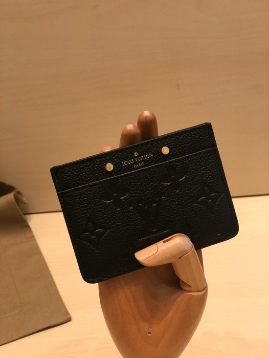 Louis Vuitton 2020 Womens Leather Card Purse ,M69174