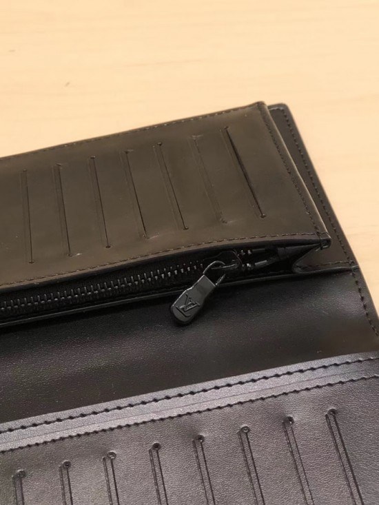 루이비통 2020 남성용 레더 장지갑,LOUW0394,Size(19cm),블랙