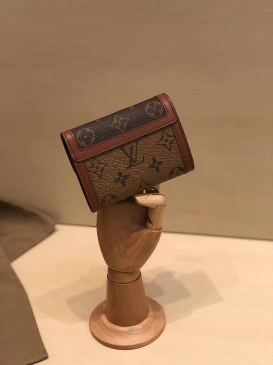 루이비통 2020 여성용 반지갑 LOUW0390, Size(12cm), 브라운