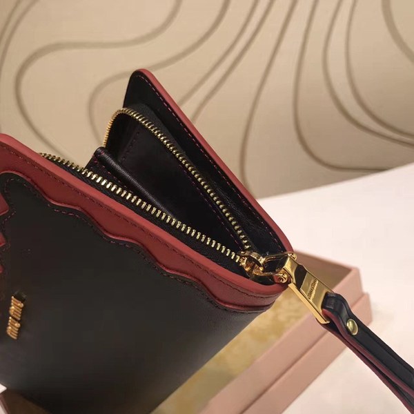 MIUMIU 여성 장지갑 5ML010