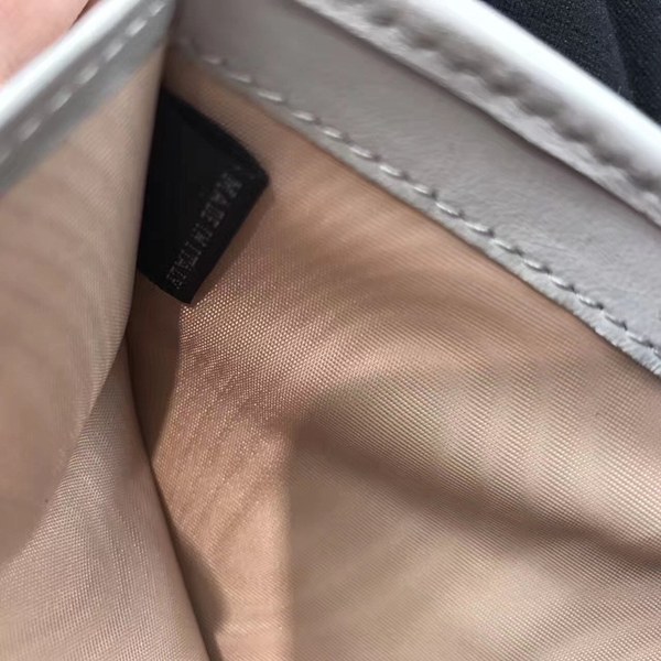 MIUMIU 여성반지갑 5MH016 그레이